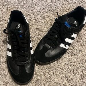 black adidas samba og